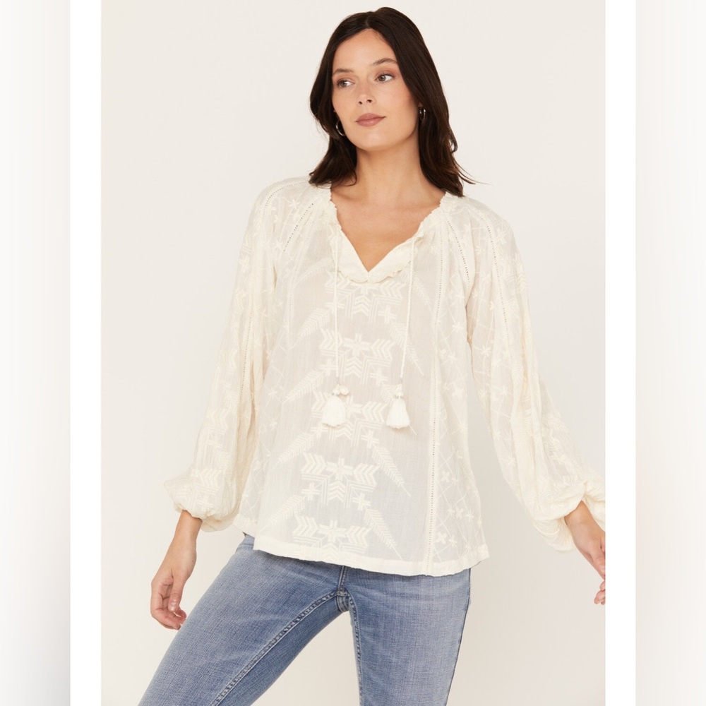 Shyanne Women’s Long Sleeve Embroidered Boho Blouse
